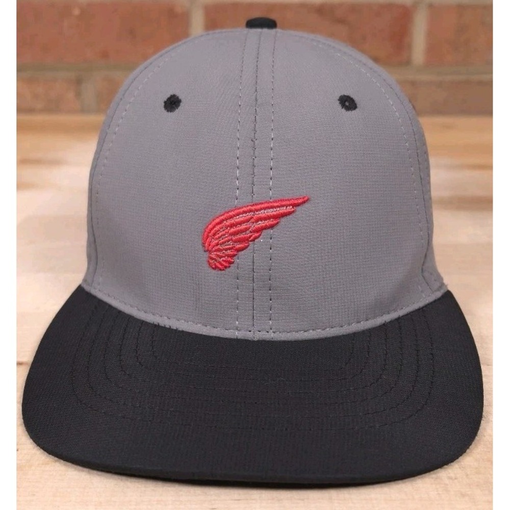 Red Wing Shoes Gray Black Snapback Baseball Hat One Size